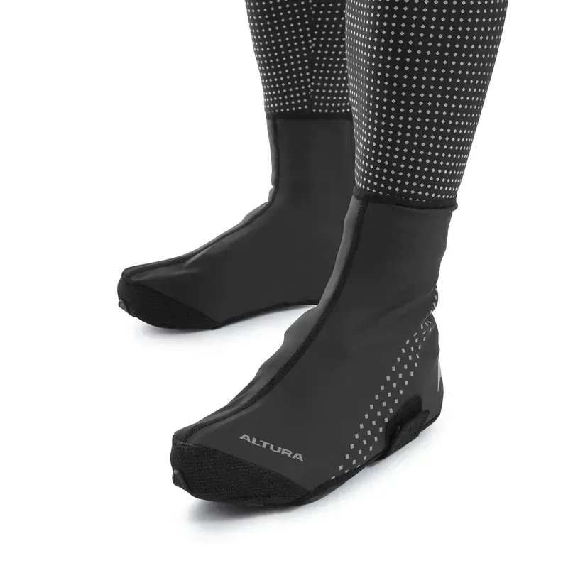 Altura Nightvision Waterproof Cycling Overshoes in Black-4