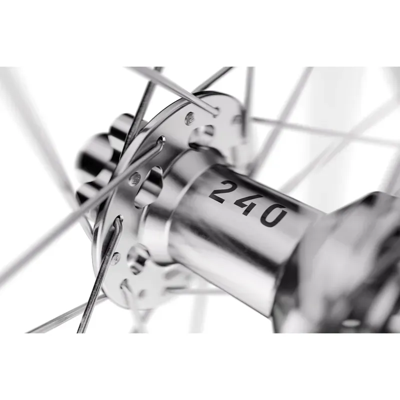 Dt Swiss FR 1500 Ltd Ed 29in 30mm Boost Front Wheel in Silver-2