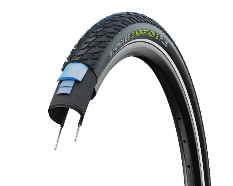 Schwalbe Marathon E-Plus 700x45c Performance Clincher Tire in Black