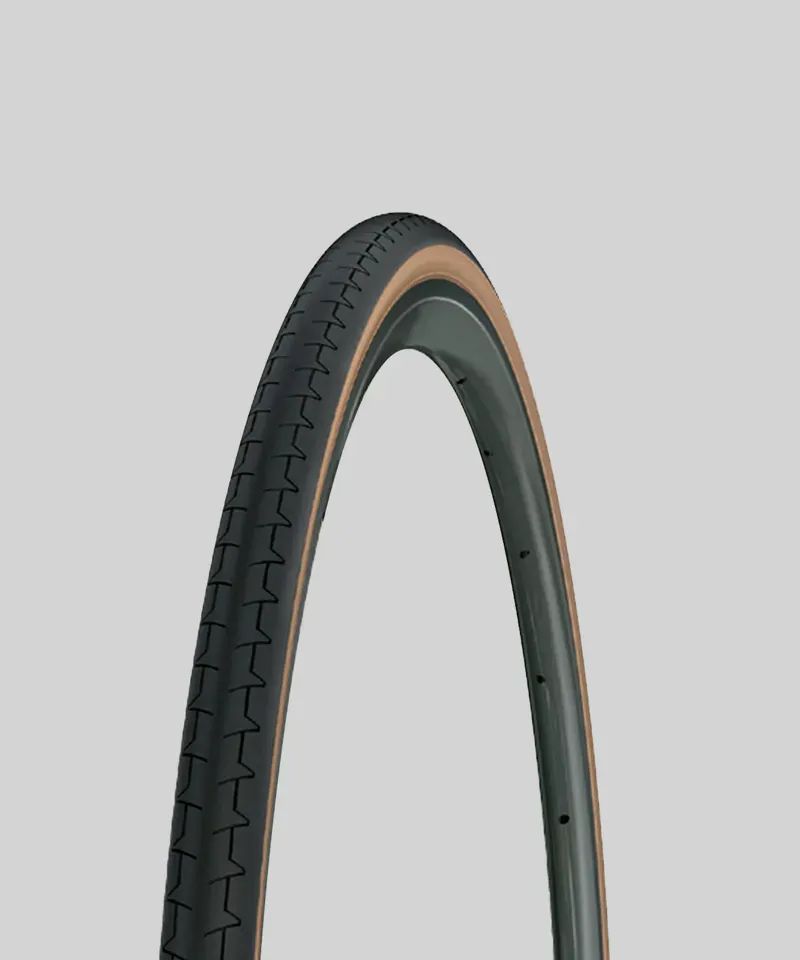 Michelin Dynamic Classic Tyre 700x28c in Translucent