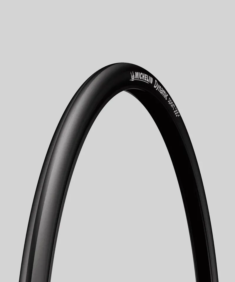 Michelin Dynamic Classic Access Line Road Tyre in Black