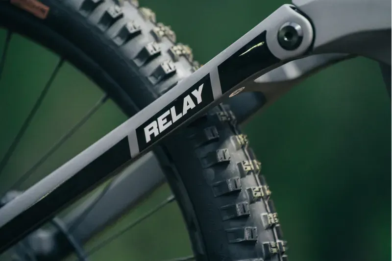 Transition Relay Carbon GX AXS Electric Mountain Bike in Oxide Grey-3