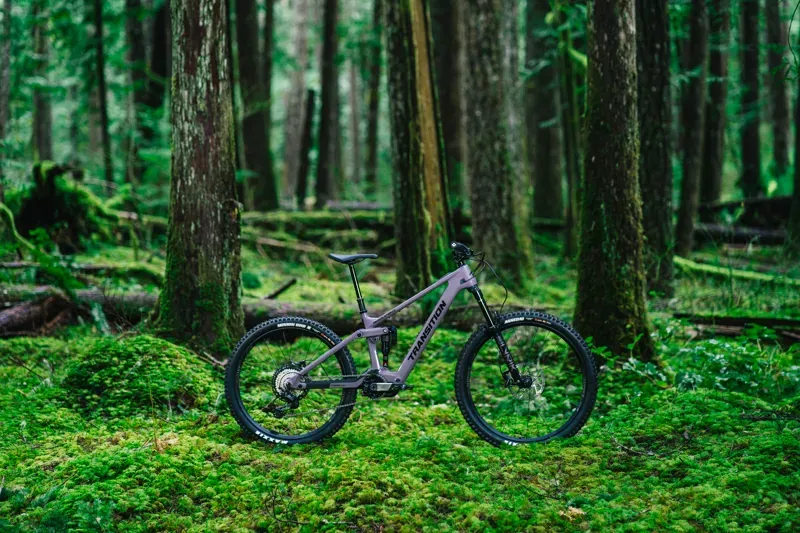 Transition Regulator SX Carbon MTB Complete Ebike in Grey-3